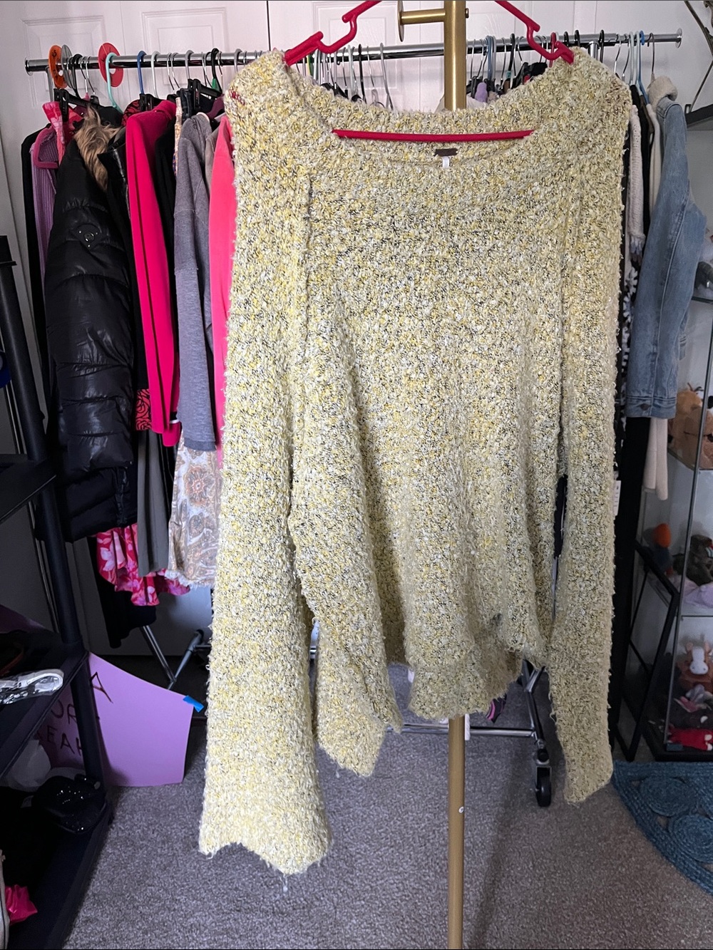 FREE PEOPLE SWEATER- Large